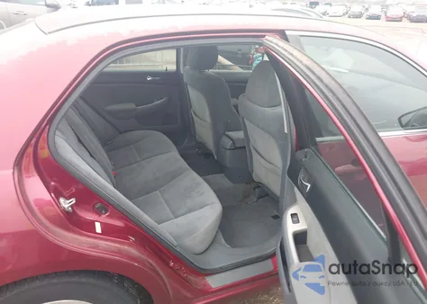 2005 Honda Accord 2.4 Ex from USA, damaged, VIN 1HGCM56715A180952